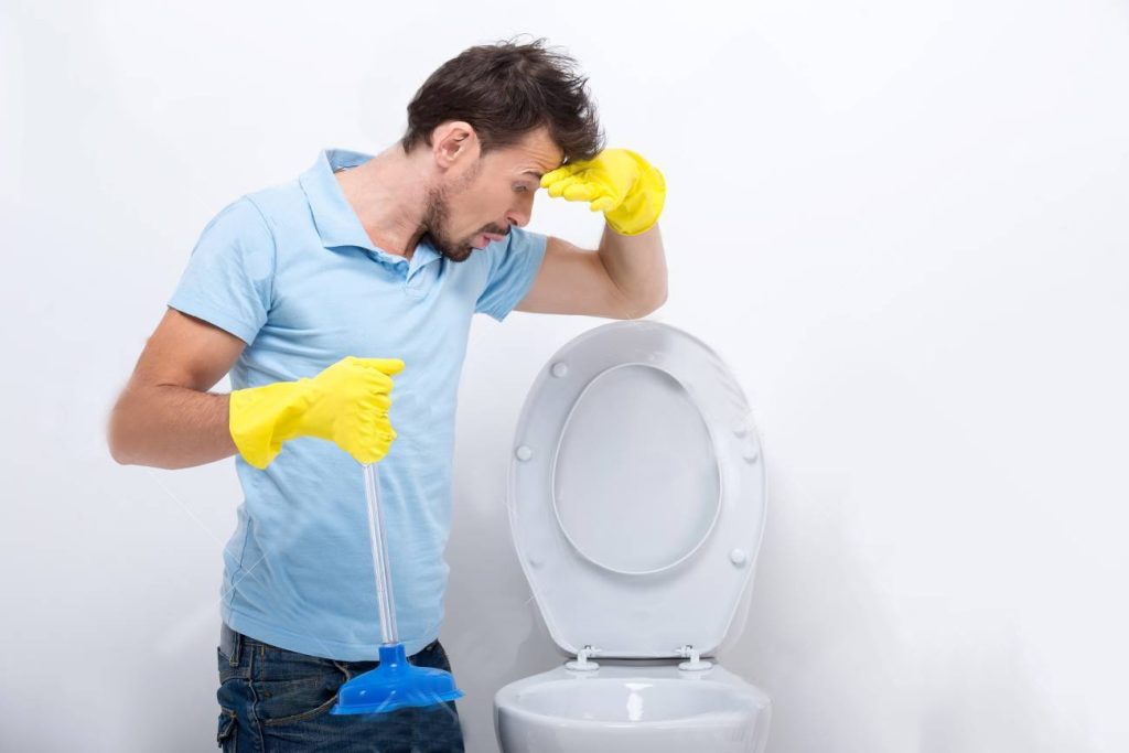 khử mùi sau khi thông tắc bồn cầu