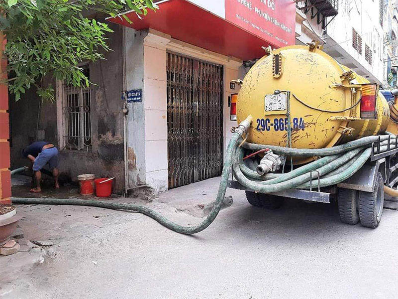 Quy trình hút hầm cầu tại Vườn Lài – Quận 10