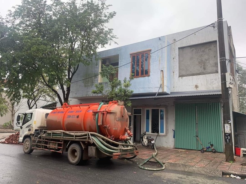 Hút hầm cầu Phường Long Bình