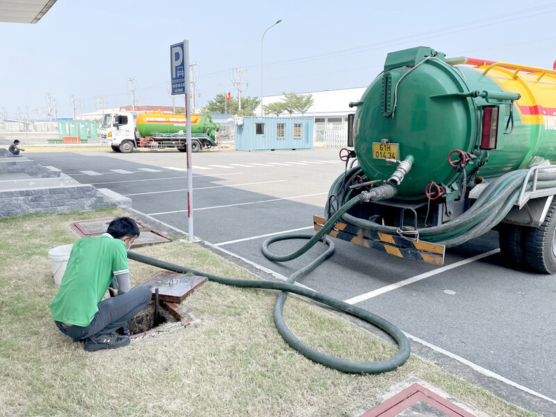 Nhu cầu hút hầm cầu tại Phường Diên Hồng ngày càng tăng cao do mật độ dân cư đông đúc