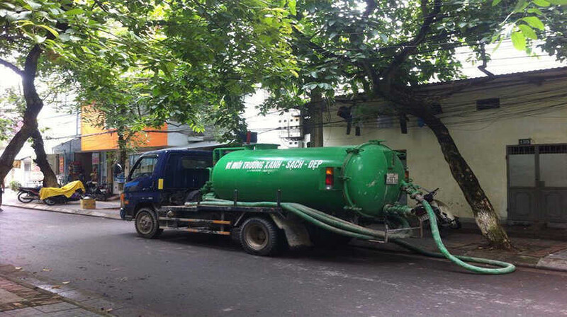 Lợi ích khi chọn dịch vụ hút hầm cầu của Hai Ngọc là phục vụ 24 giờ tận tâm và giá cả hợp lý